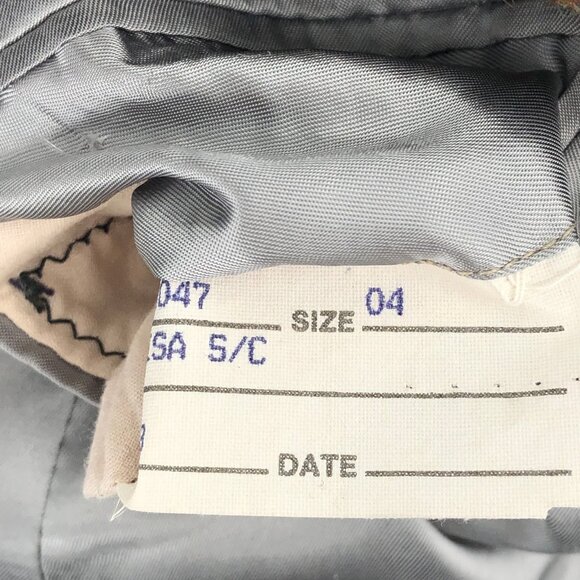 Classic Brown Blazer | Versatile for Any Occasion - Picture 6 of 6